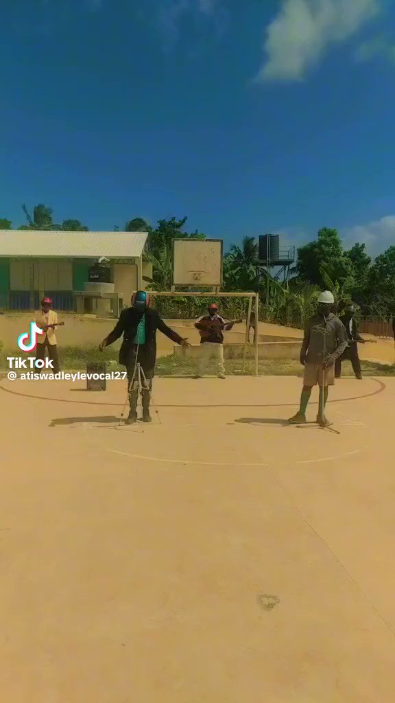 Boy lan gentan ap repete konsè TOU9 wi