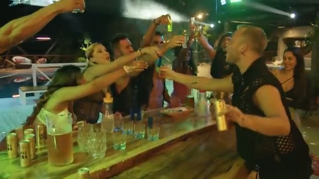 The ULTIMATE shore party is BACK! #AllStarShore season 2 premieres Jerzday, Sept 21st at 9p on MTV! 🎉