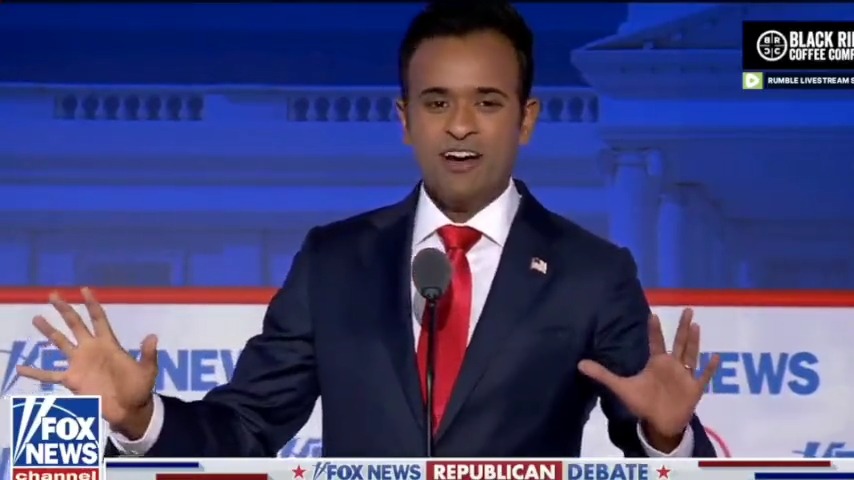 Railing against the radical left & reading “Woke, Inc.” quotes from your teleprompter is easy. The harder part is to take a stand on where we disagree, independent of mega-donor influence. It was an honor to stand center stage last night & share my vision with the American people on how we revive our national identity. If you like what you heard, join us at 🇺🇸