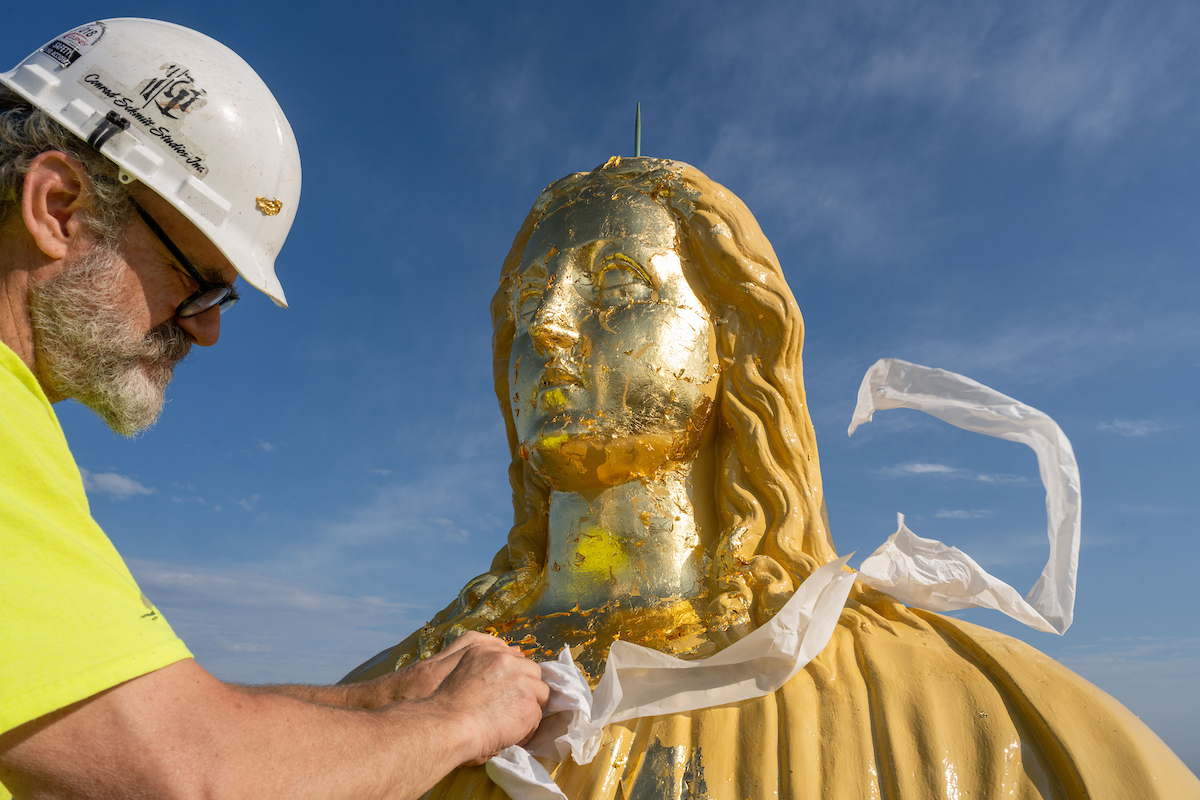 Gold—a precious gift from above and a symbol of excellence. This year's institutional message invites us to consider the symbolism of gold, especially in the form of the knowledge we use to help a world in need.
