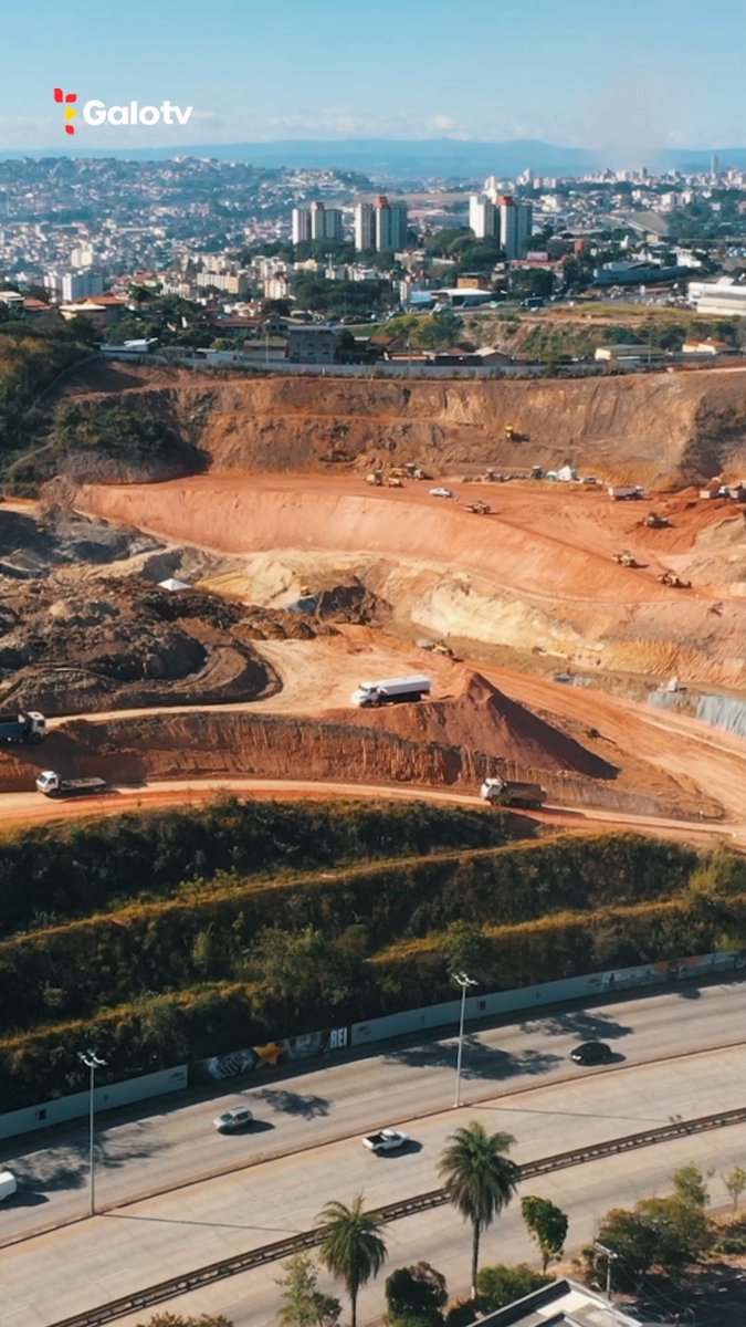 A construção de um sonho... 🏗️🏟️ 2️⃣0️⃣2️⃣0️⃣ ➡️ 2️⃣0️⃣2️⃣3️⃣ #GaloPaixãoNacional