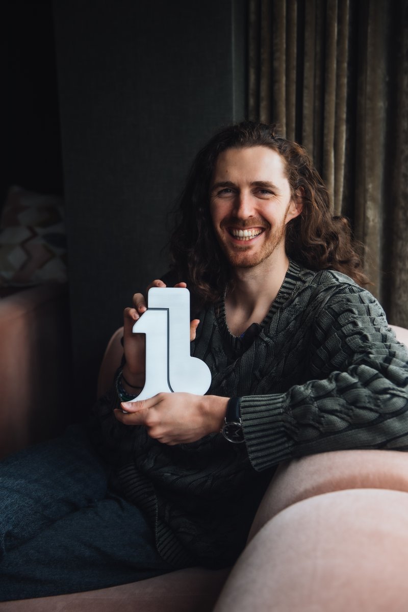 It’s a special feeling to receive this kind of support in your home country. A massive thank you to everyone in Ireland for all the love and support shown to #UnrealUnearth! News of this number 1 has me absolutely thrilled 💚