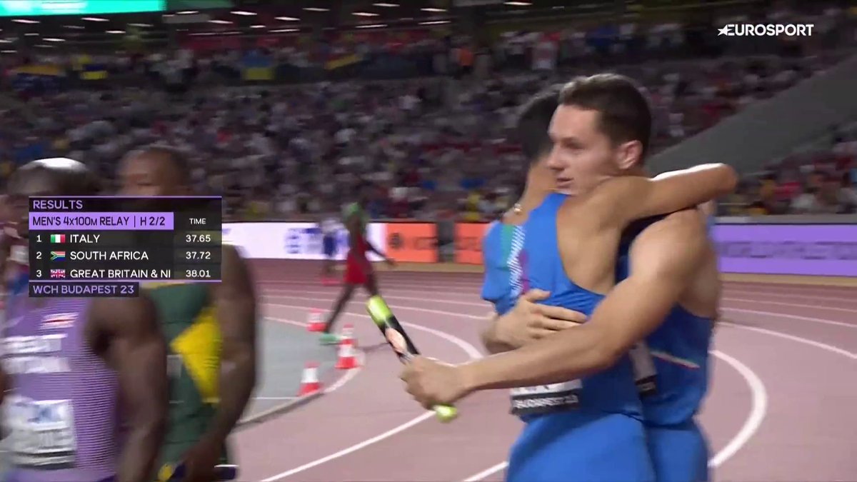 FORZA RAGAZZI, SIETE BRAVISSIMI 🤩🏃🇮🇹 La staffetta azzurra conquista l'accesso alla finale della 4x100 registrando un formidabile 37″65 #WorldAthleticsChamps #Atletica #Rigali #Jacobs #Patta #Tortu