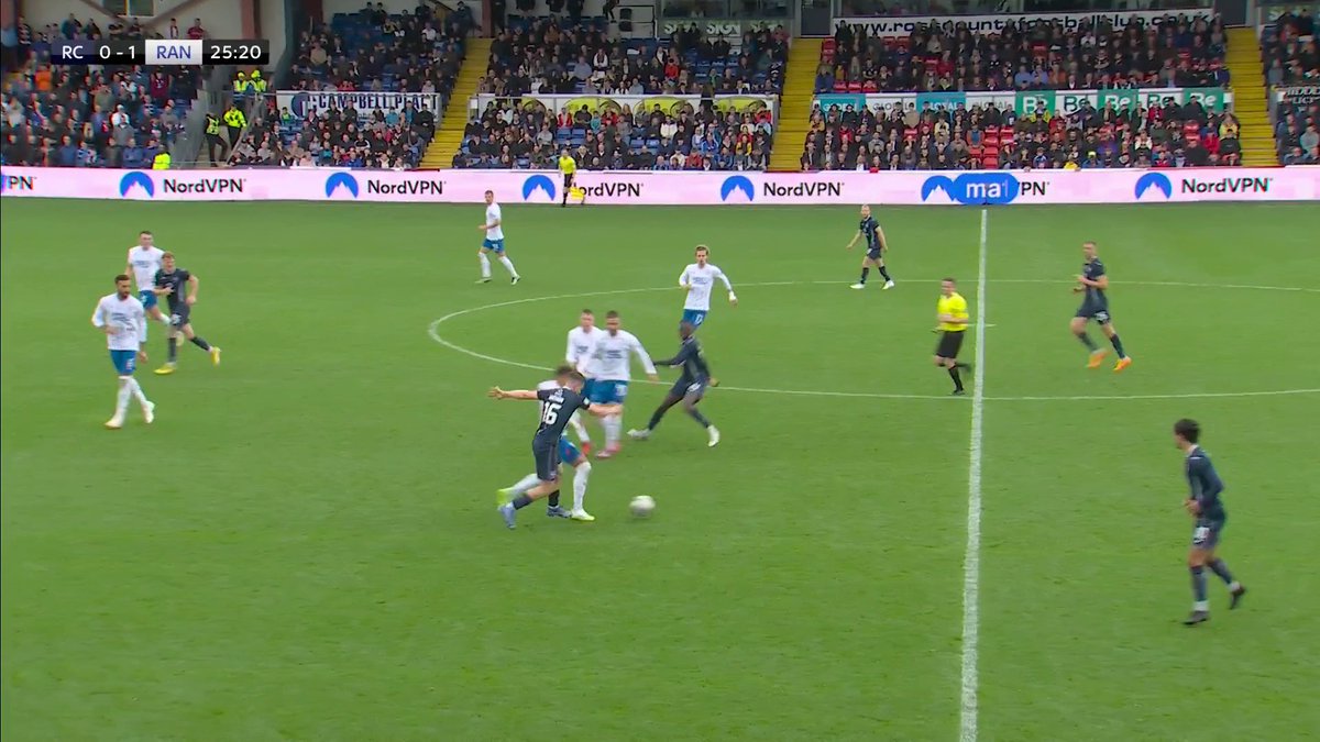 🗣️ "The captain comes up with another wonder goal!" James Tavernier scores an incredible goal to double Rangers lead in Dingwall! Watch the match live on Sky 📺