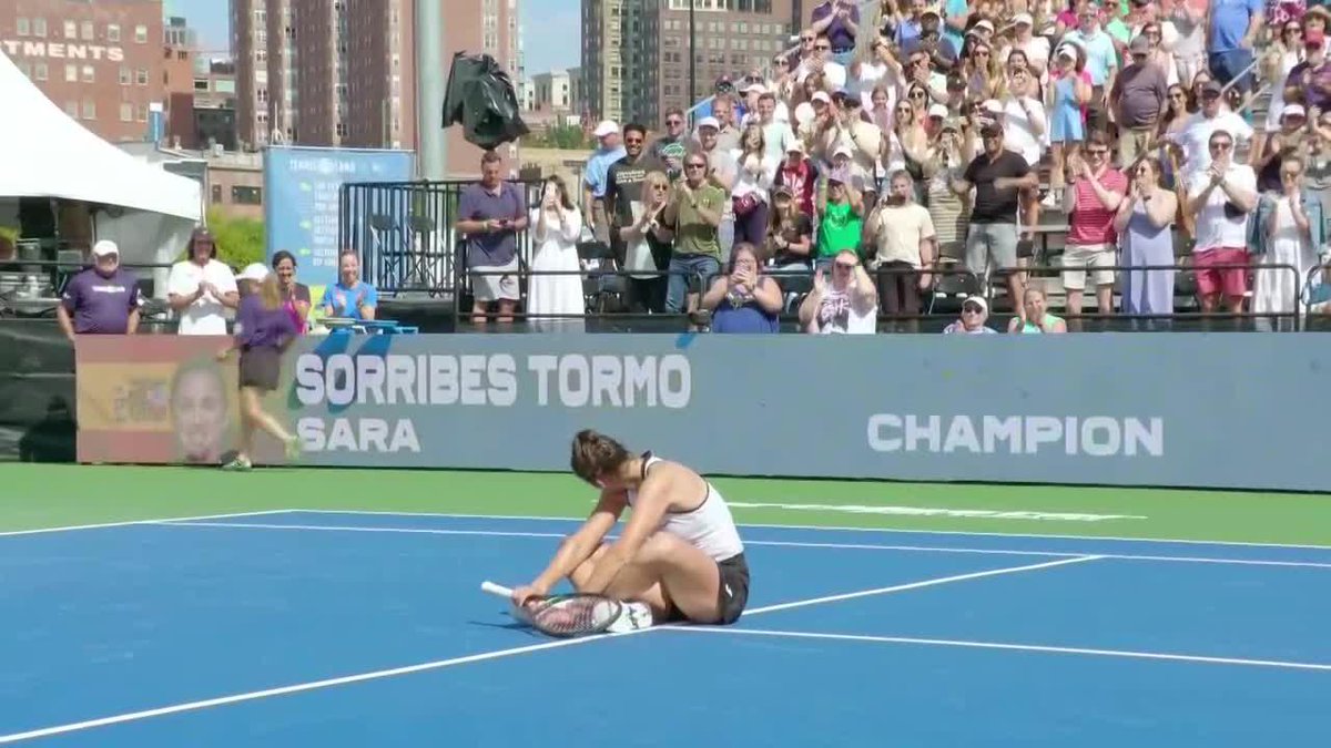 Lucky Loser 👉 CHAMPION 🏆 Sara Sorribes completes a stunning week in Cleveland, by capturing her second Hologic WTA Tour singles title! #TennisInTheLand