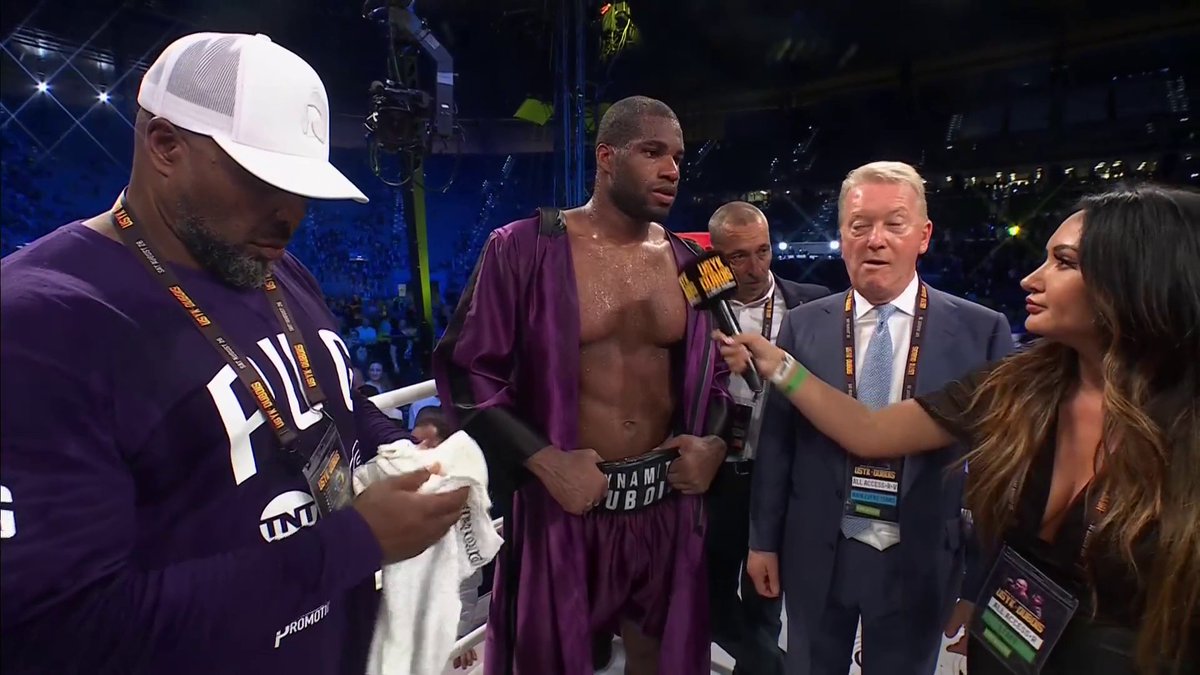 "I've been cheated out of victory" Daniel Dubois reacts to the controversial shot that was called a low blow where Usyk took four minutes to recover 🗣 Do you believe it was a legal shot? 🤔 🎬 Boxing on TNT Sports #UsykDubois | #DanielDubois | #BoxingNews