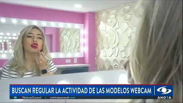 En el Congreso fue radicado un proyecto de ley para regular el trabajo de modelos webcam en Colombia. Buscan una formalización adecuada de la industria, que también cuenta con camarógrafos, managers, personas en servicios generales, entre otras. Más en