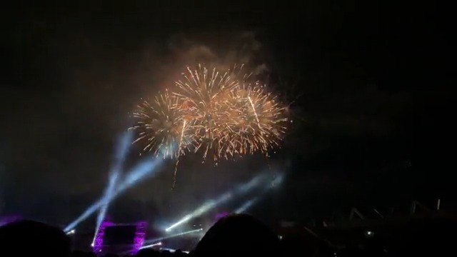 The Primals version of Close in the Distance synced with fireworks, I’m not crying you’re crying 😭😭😭 #FF14花火