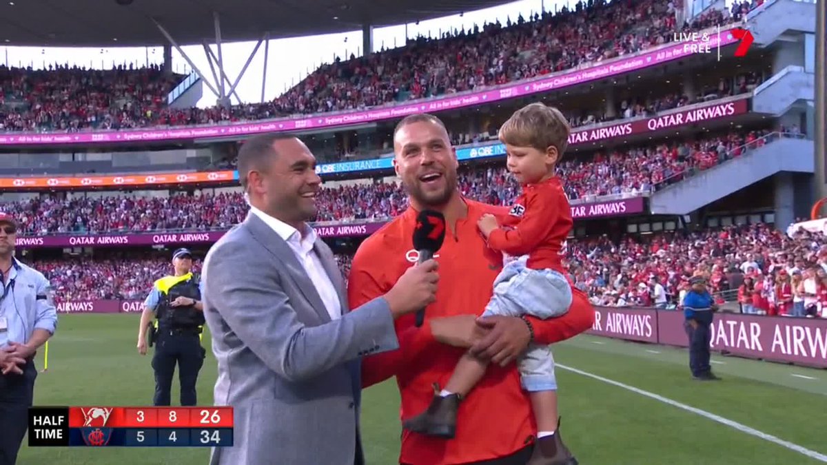 "Just playing footy, mate. I'm going to miss that." Shaun Burgoyne's chat with Buddy Franklin ❤️️ #AFLSwansDees