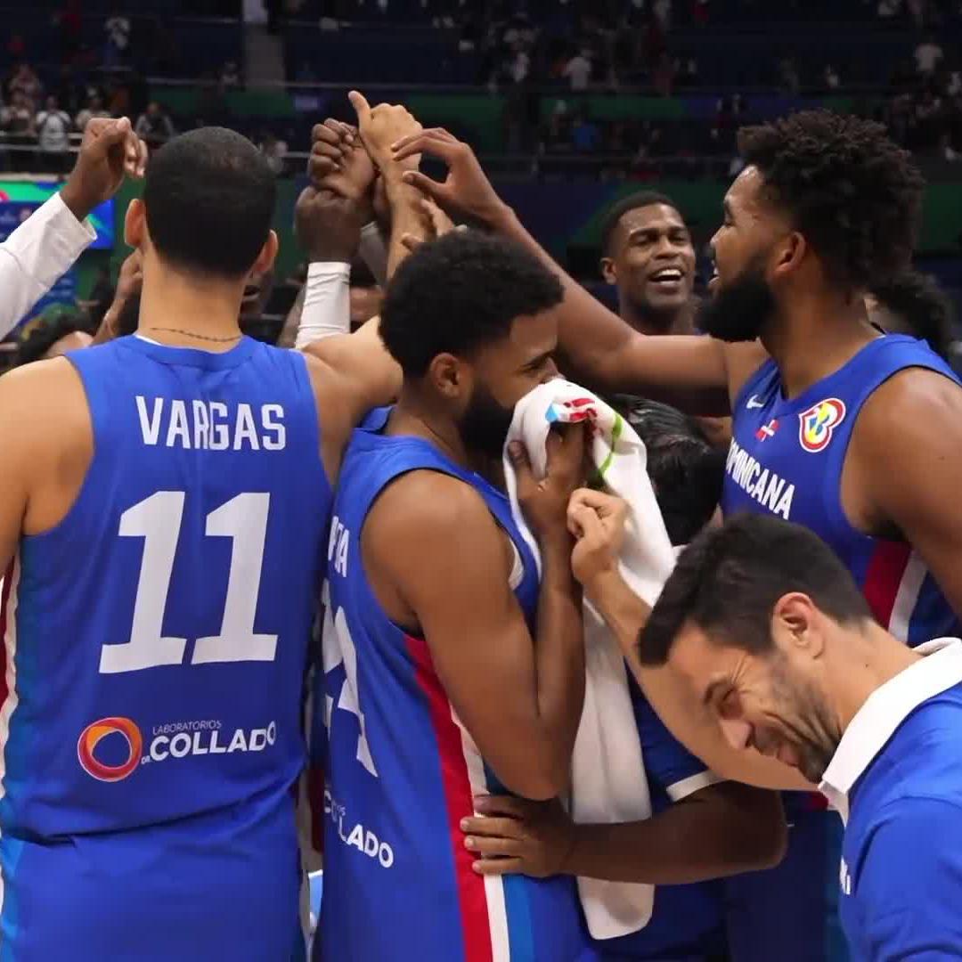 All smiles and cheers for Dominican Republic after they improve to 2-0 in Manila 🎉 #FIBAWC x #WinForDominicana 🇩🇴
