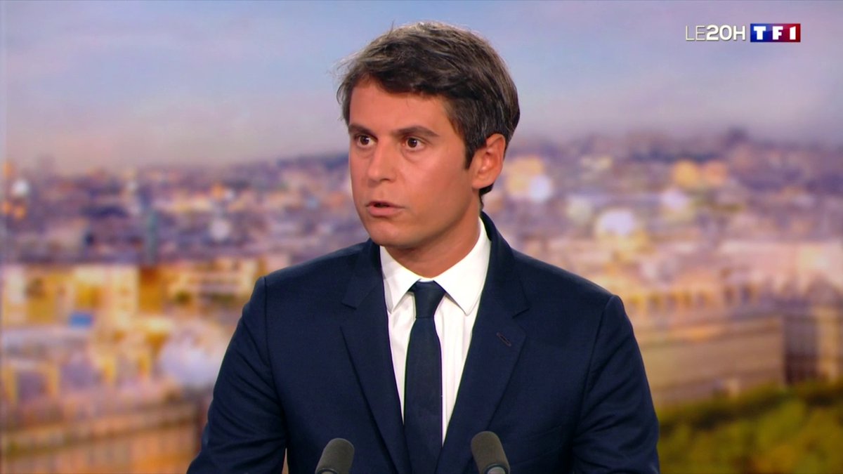 🔴 "L'abaya ne pourra plus être portée à l'école", annonce Gabriel Attal, ministre de l’Éducation nationale et de la Jeunesse ▶ #LE20H d'Anne-Claire Coudray