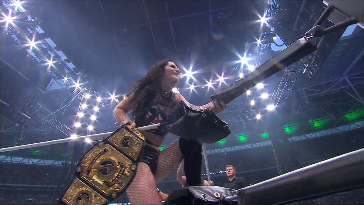 #AndNEW!!! The NEW #AEW Women's World Champion is SARAYA! Order #AEWAllIn LIVE on PPV right now! ๐บ๐ธ: ๐ SARAYA
