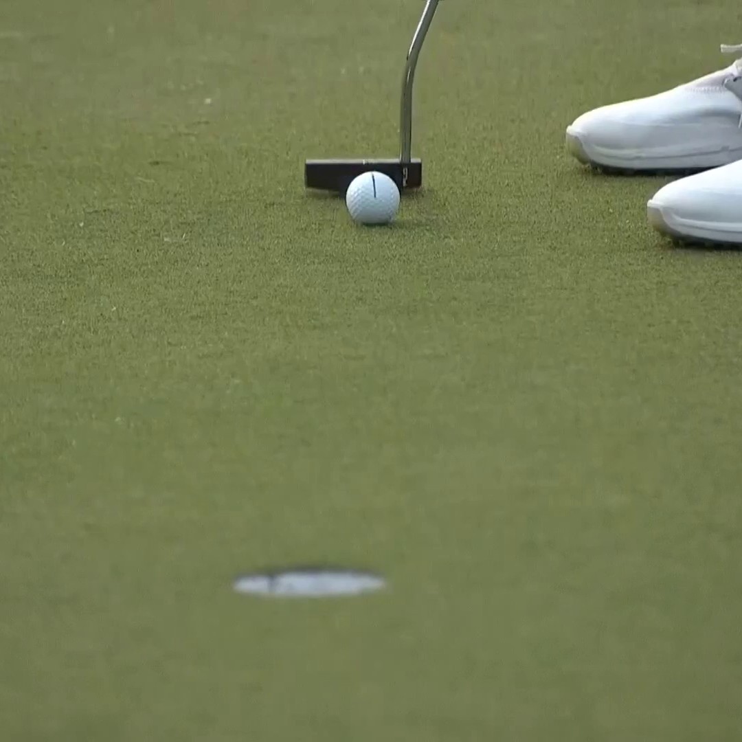 Locked in. 🔒 Three birdies in a row moves Viktor Hovland to 24-under at East Lake. 📺: CBS | @TOURchamp