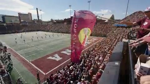 Can you feel it? 𝙂𝙍𝙄𝙕 𝙁𝙊𝙊𝙏𝘽𝘼𝙇𝙇 𝙄𝙎 𝘽𝘼𝘾𝙆! 👏 #GoGriz