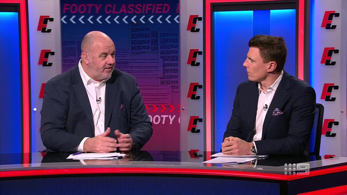 "I've never actually seen a team benefit from losing a game." Matthew Lloyd goes head-to-head with Craig Hutchison over whether North was right to play for the win with pick one on the line. #9FootyClassified | Channel 9 📺