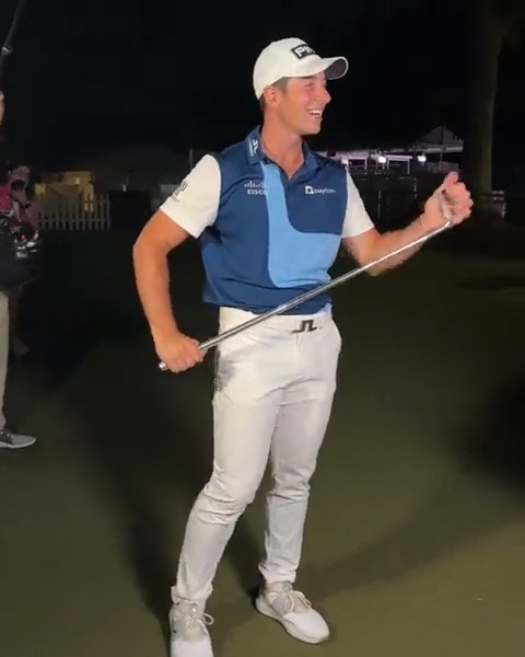 A unique trophy and a deserving winner. Viktor Hovland will be getting a replica of Calamity Jane, the putter Bobby Jones used to secure his Grand Slam in 1930.