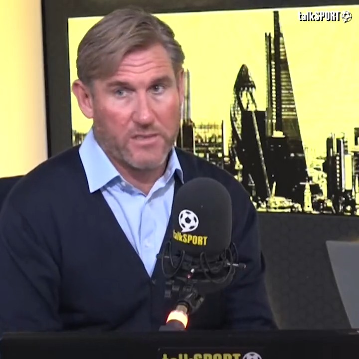 “I heard Gary Neville attributing the 2nd half against #THFC to the Glazers. Nonsense!” “It’s got nothing to do with teams running through you like a knife through butter!” 😡 🔴 Simon Jordan is sick of #MUFC’s poor performances being blamed on ownership.