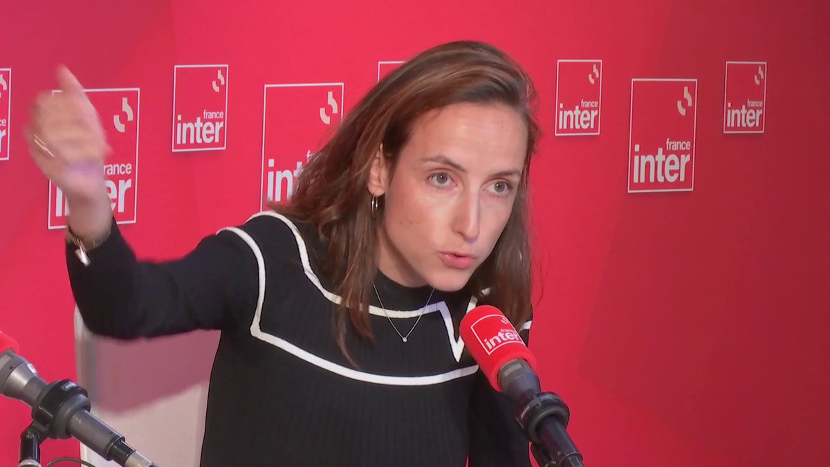 .Julia Cage sur le changement de ligne éditoriale au JDD : "Le pouvoir en place n'a rien fait, et laisse faire comme si l'indépendance des médias et la qualité de l'information ne faisaient pas partie de ses préoccupations" #le710inter
