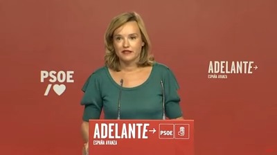 Ofreciéndonos gobernar durante 2 años Feijóo demuestra que no trabaja pensando en la estabilidad de España. Lo hace con el objetivo de salvarse a él mismo. Pilar Alegría
