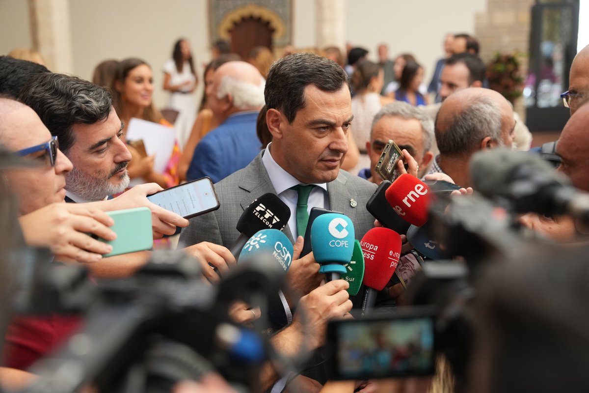 La propuesta de Alberto Núñez Feijóo es realista, generosa, valiente y con mucho sentido de Estado. En países como Alemania, los dos partidos mayoritarios hacen grandes pactos en beneficio de la sociedad. ¿Por qué no en España? Pensemos en grande por el interés general de los españoles.