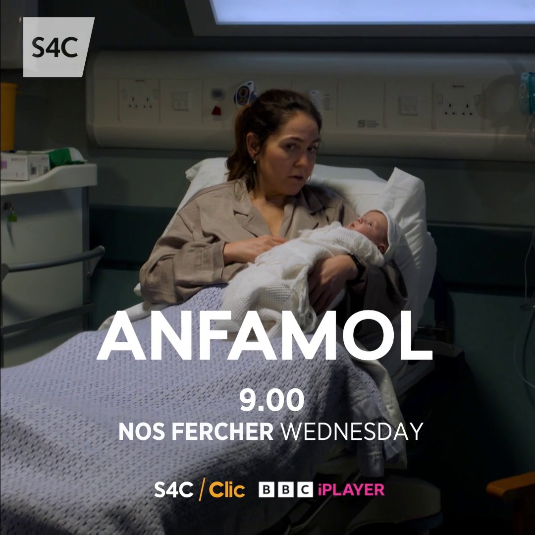 Ani: ffeminist, cyfreithwraig, a...mam? How hard can single motherhood be? 👉 Anfamol 📆 6 Medi | 6 September