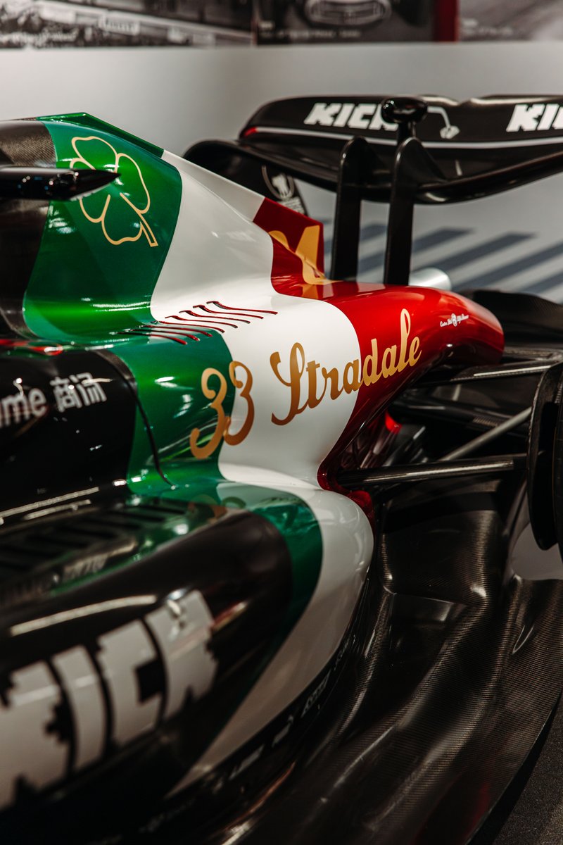 Unveiling our new look for a special weekend at the #ItalianGP. 😍 #F1 | #AlfaRomeo33Stradale Alfa Romeo