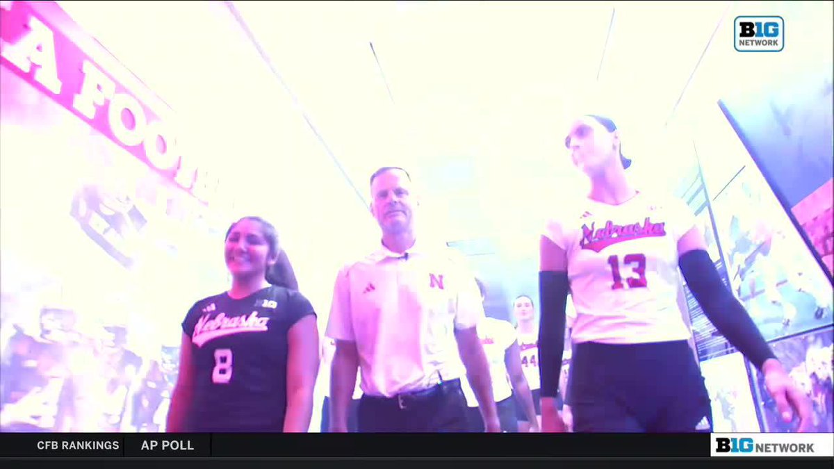 Nebraska volleyball playing in front of a stadium-packed 90,000 fans 👀🏟️ (via Big Ten Network)