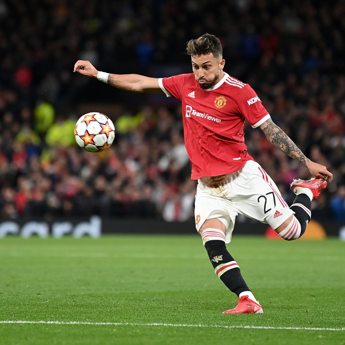 Sweetly struck 🍬👌 Where does this Alex Telles volley rank among our best #UCL group-stage goals? ☄️ #MUFC