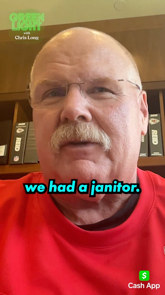 Andy Reid once used play drawn up by a janitor and it resulted in a touchdown 🤯 (via Green Light with Chris Long)