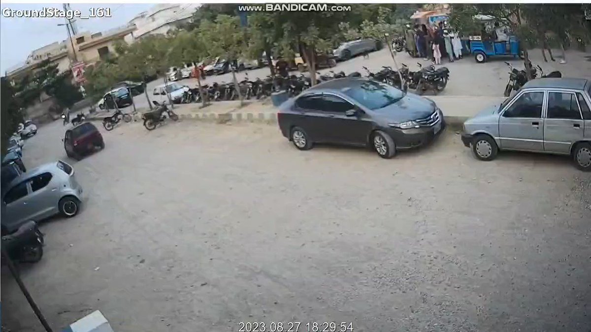 میں بطور صحافی مولانا سجاد صاحب کے ساتھ ہونے والے ظلم پر اٹھانے جارہا ہوں کیا آپ میرا ساتھ دیں گے اگر آپکا جواب ہاں میں ہیں تو ابھی اس ہیش ٹیگ کا حصہ بنیں #JusticeForsajjad اگر حصہ نہیں بن سکتے تو کم از کم اس ٹویٹ کو ریٹویٹ کریں