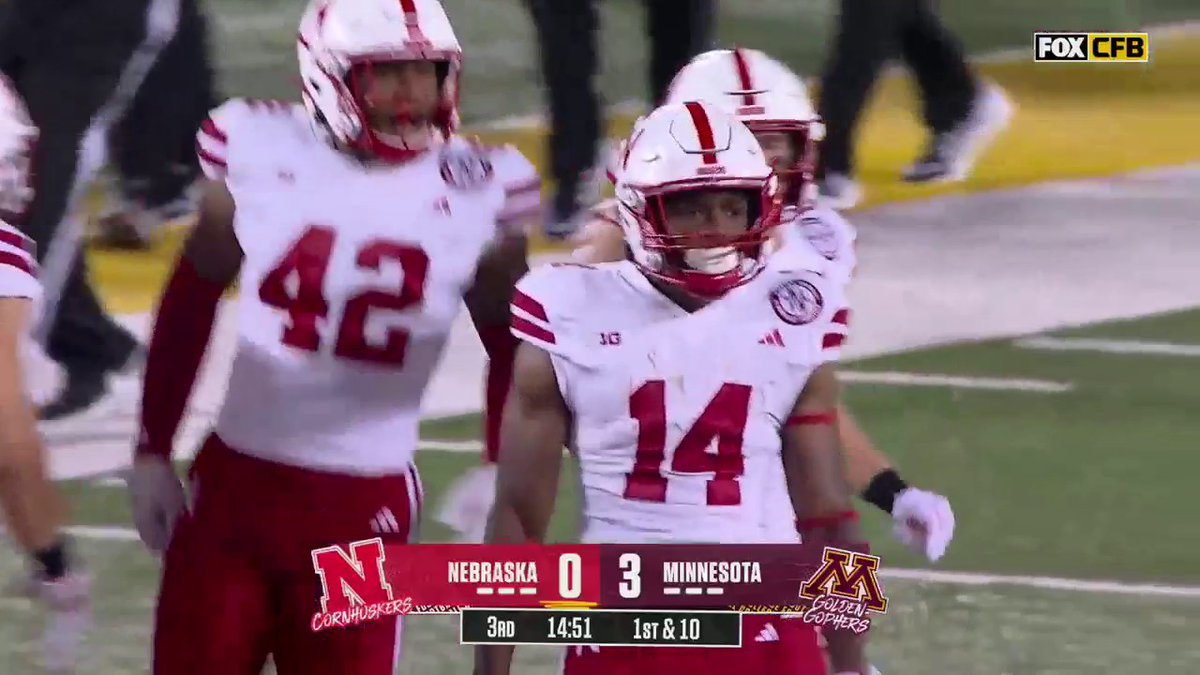 A 65 yard return by Rahmir Johnson 🔥 Nebraska Football