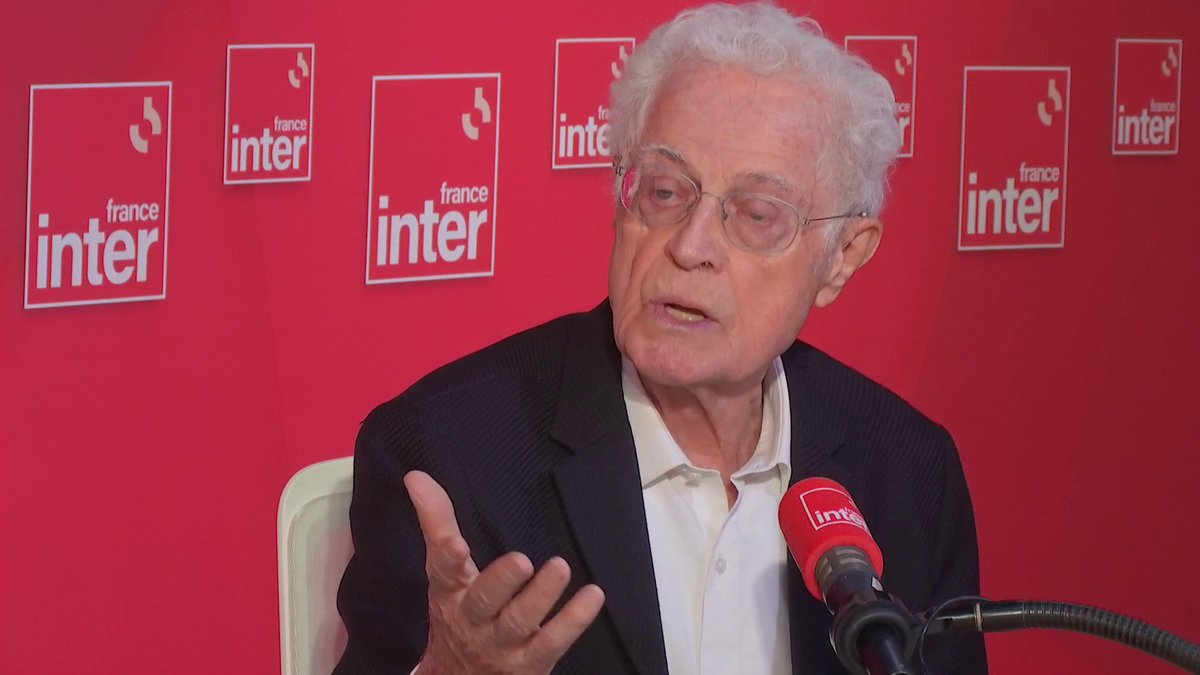 Lionel Jospin : "L'idée que l'abaya n'ait pas sa place à l'école, à partir du moment où sur les réseaux sociaux on voit un prosélytisme qui pousse les jeunes filles à le porter, me paraît être une bonne chose. Et ce n'est pas aux chefs d'établissement de décider." #le69inter
