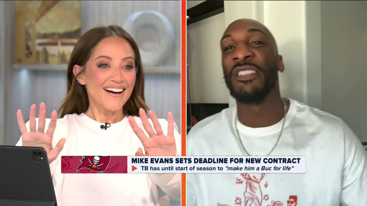 I wasn’t ready for AqibTalib21 to sell me so hard on this trade destination for Mike Evans!!!