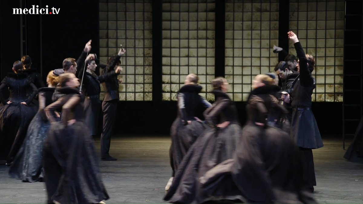 💃🎶 It's the ultimate soundtrack to a good day: Prokofiev's Dance of the Knights always brightens the mood! Watch Romeo and Juliet choreographed by Christian Spuck with the @BallettZurich! 💃🎶