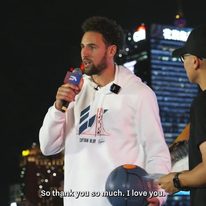 Klay Thompson promises his fans in China a 5th ring “I can’t wait to come back to China next summer with a 5th ring.” 👀