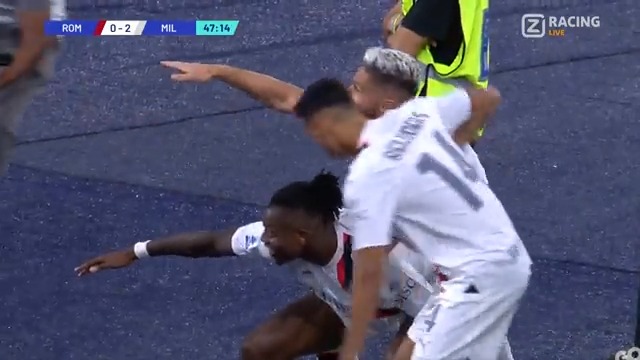 RAFAEL LEÃO, 𝗪𝗔𝗧 𝗘𝗘𝗡 𝗚𝗢𝗔𝗟! 💫 De superster van AC Milan zet de bezoekers op ge-wel-dige wijze op 0-2 🤩 #ZiggoSport #SerieA #RomaMilan