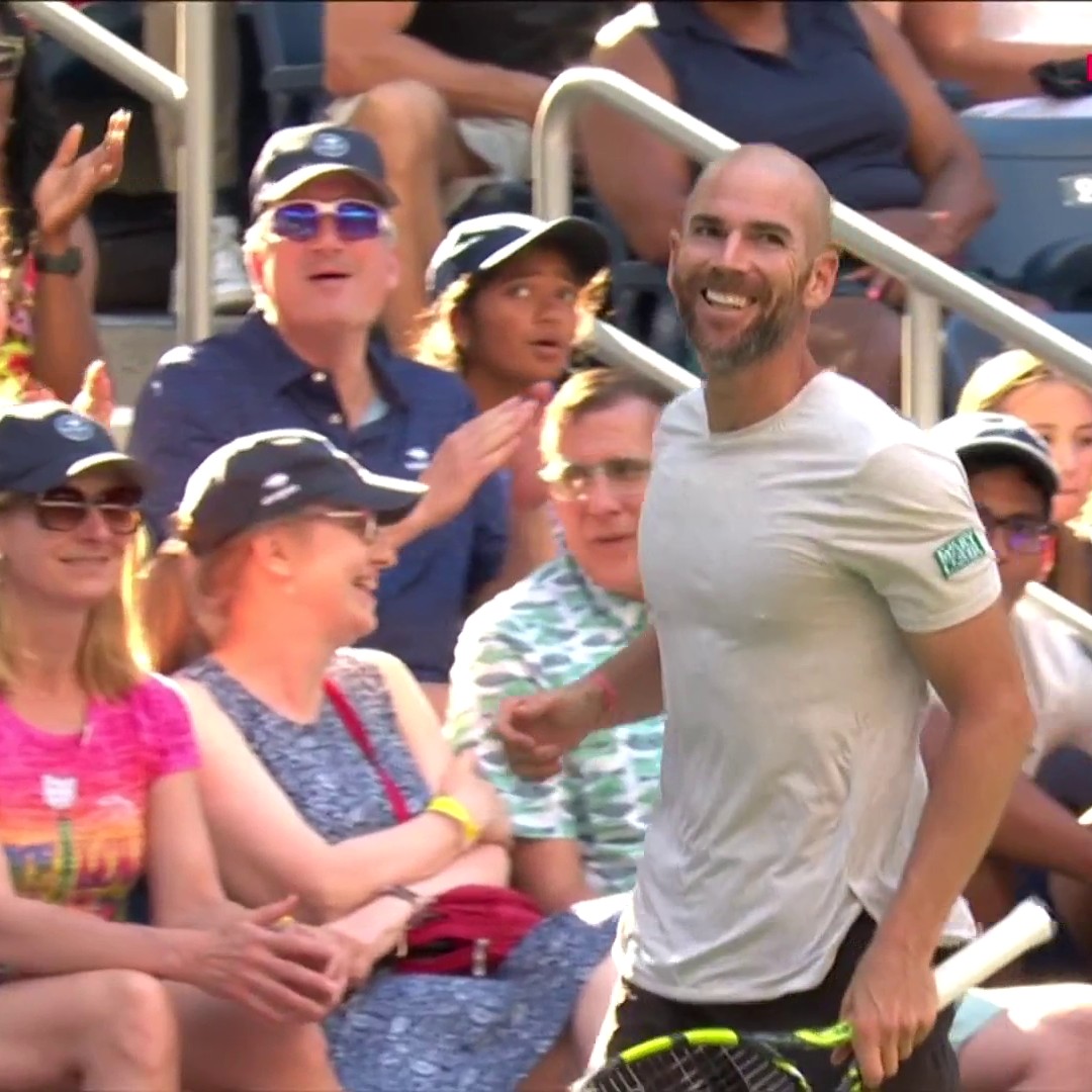 Le décollage du VOL AIR MANNA. C'est magnifique ! Quel jeu de dingue ! #USOpen #USOpen