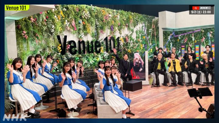 📢23:00~#Venue101 生放送🌙 生放送直前💚 きょうの見どころは❔👀 💙#僕が見たかった青空 ／ #青空について考える ⚡#MAZZEL ／ #LIGHTNING 💀#MoriCalliope ／ #six_feet_under MC #生田絵梨花 #濱家隆一 #カリちゃんのお母さん見てますか⁉️ 📱スマホでリアタイ👇