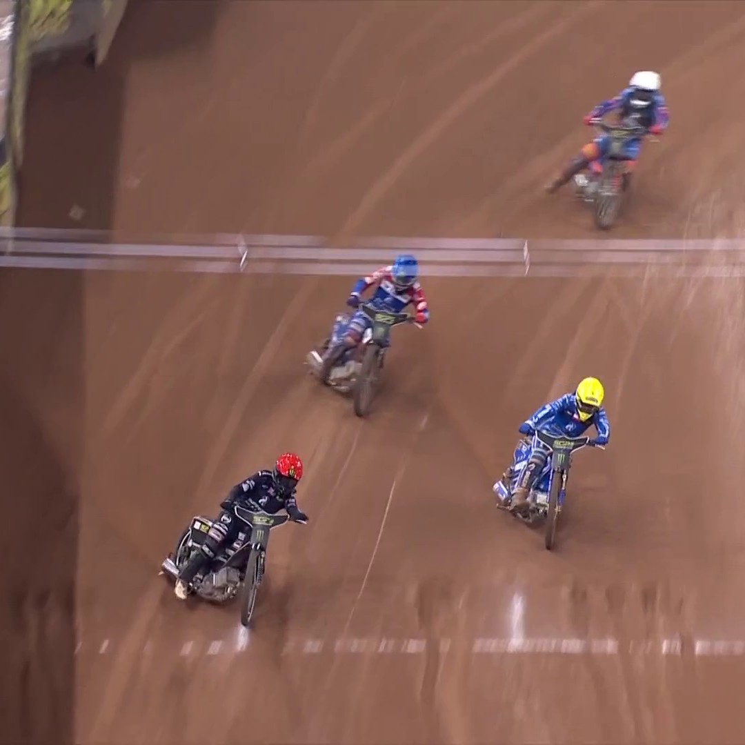 A nasty crash for Tai Woffinden in Heat 16! 🤕 #FIMSpeedwayGP | #BritishSGP🇬🇧
