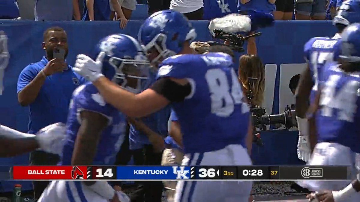 99 YARDS. TO. THE. HOUSE. 🏃💨 Kentucky Football x 📺 SEC Network