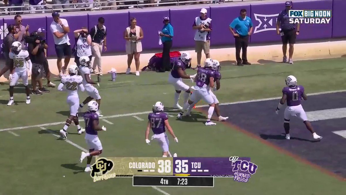 THIS GAME IS WILD What a return by TCU Football ⚡️
