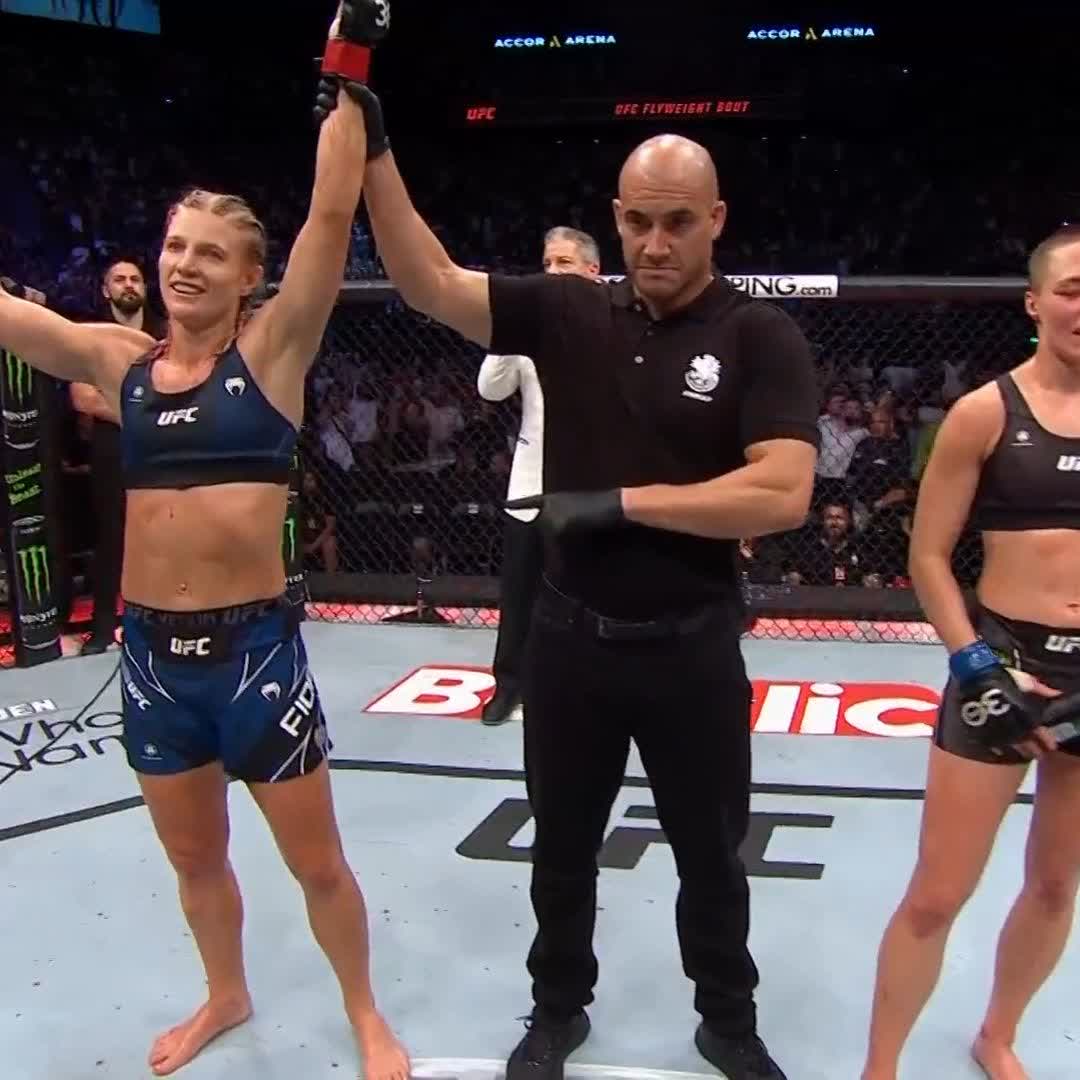 Unanimous for Manon The Beast FIOROT 🇨🇵! 👏 She takes your #UFCParis co-main over Rose Namajunas