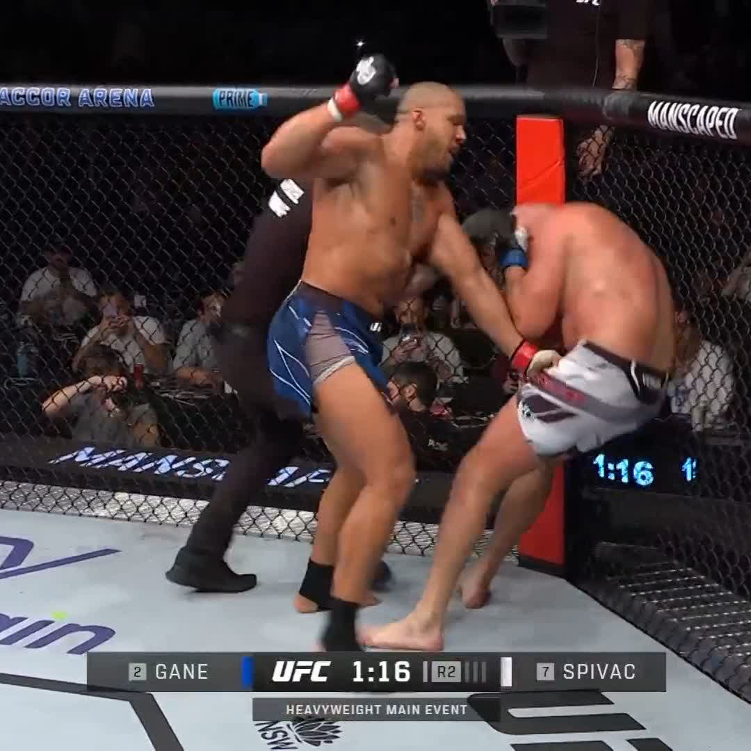 BON GAMIN DOES IT AGAIN! @Ciryl_Gane with another knockout in a #UFCParis main event 👊🇫🇷