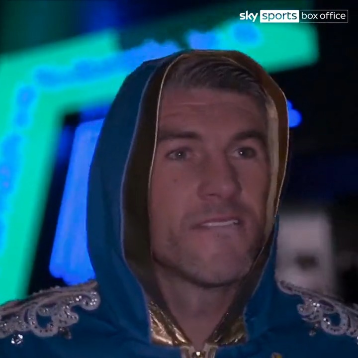 Another memorable ring walk from Liam 'Beefy' Smith 😍
