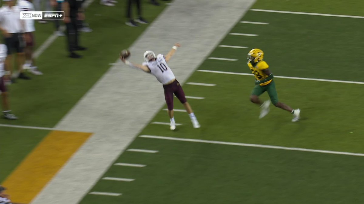 INCREDIBLE ONE-HANDED CATCH 🍿