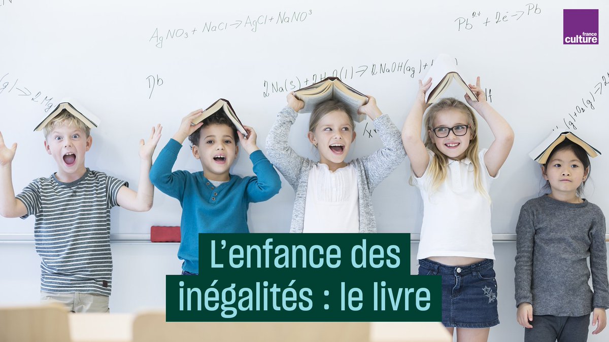 Des enfants qui jouent avec des lettres sur le frigo, des parents qui leur lisent une histoire le soir : si ces pratiques peuvent sembler insignifiantes, elles en disent pourtant long sur le déterminisme social, explique le sociologue Bernard Lahire.