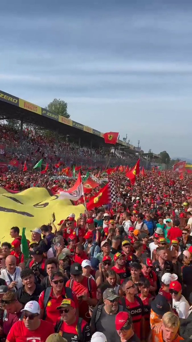 One of the most incredible atmospheres in all of sport 😍 #ItalianGP #F1 Autodromo Nazionale Monza