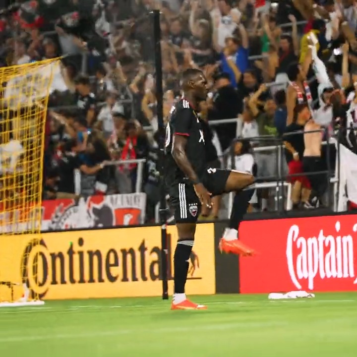 The assist. The control. The finish. 🤤
