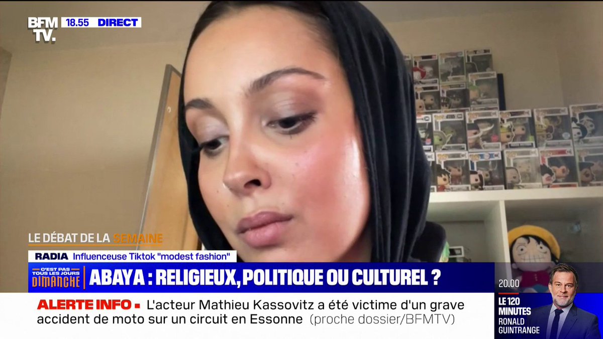 Portée "politique" de l'abaya: "Laissons le bénéfice du doute aux étudiantes musulmanes", réagit Radia, influenceuse de la "modest fashion"