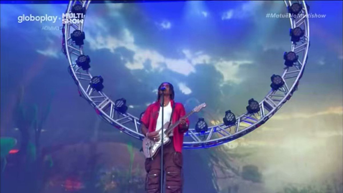 Quem não chora ouvindo Matuê cantar A Morte do Autotune ao vivo é maluco 🥺🩵